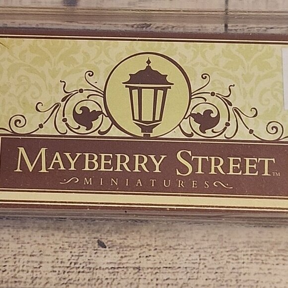 Dollhouse Fireplace Surround Green Marble Look NEW in Package 5x5 - Picture 3 of 8